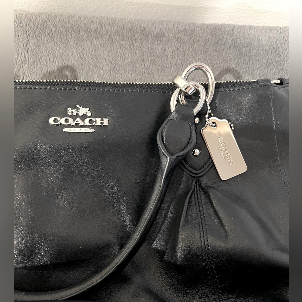 COACH Collette | Black Leather | Convertible Carryall handbag | F33447 - Picture 9 of 9